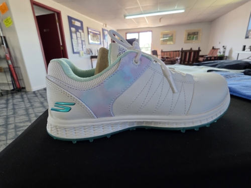 Last Chance - Women's Golf Shoe
